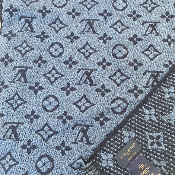 Louis Vuitton Blue Scarf Made in Italy 100% Wool - Picture 3 of 7